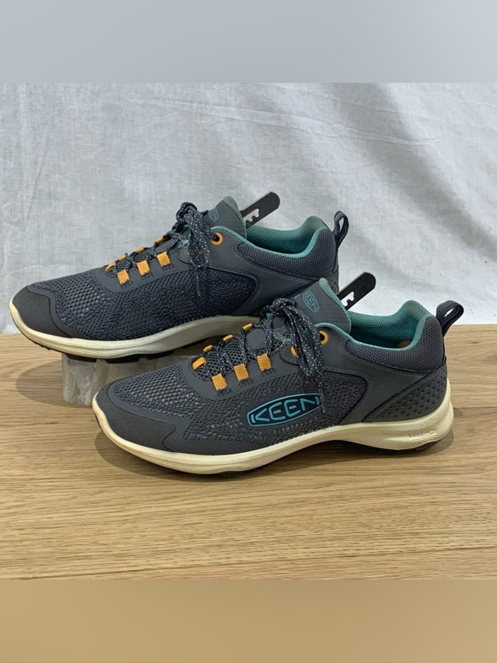 KEEN Terradora Speed Women’s Size 8 Gray Hiking Shoes
